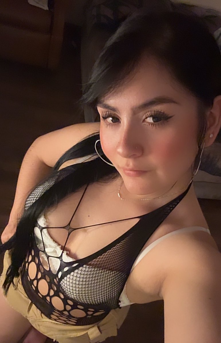 AlexandraYuli23's tweet photo. Muahh 💋💋! https://t.co/JglmmjIMcy