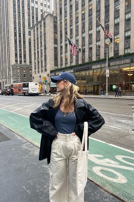 wealthydior's tweet photo. nyc https://t.co/j31cH1W7Lf