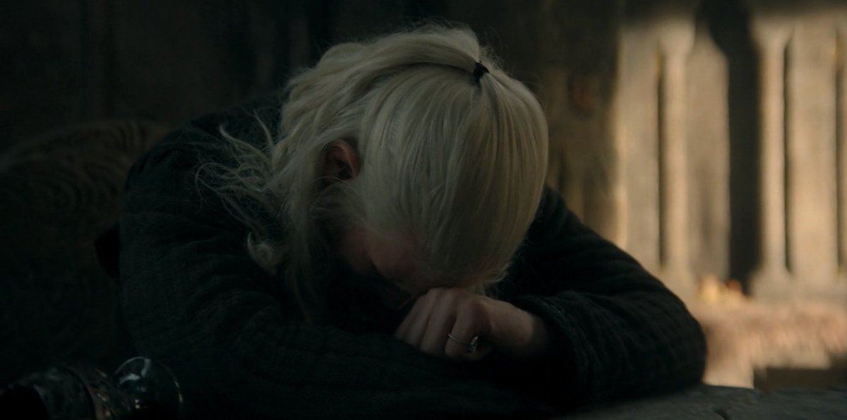 harshp2910's tweet photo. Daemon crying was not on my list.🙂
#HouseOfTheDragon S2E06. #HOTD https://t.co/AQLQF2TSbh