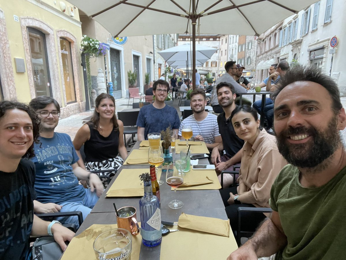 Celebrating <a href="/oaraquei/">Óscar Araque</a> who came to visit us for three months (too short a visit!)