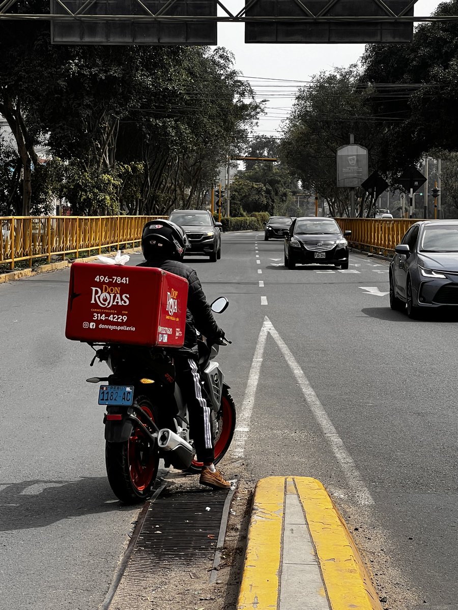 J Esteban Cas tweet media