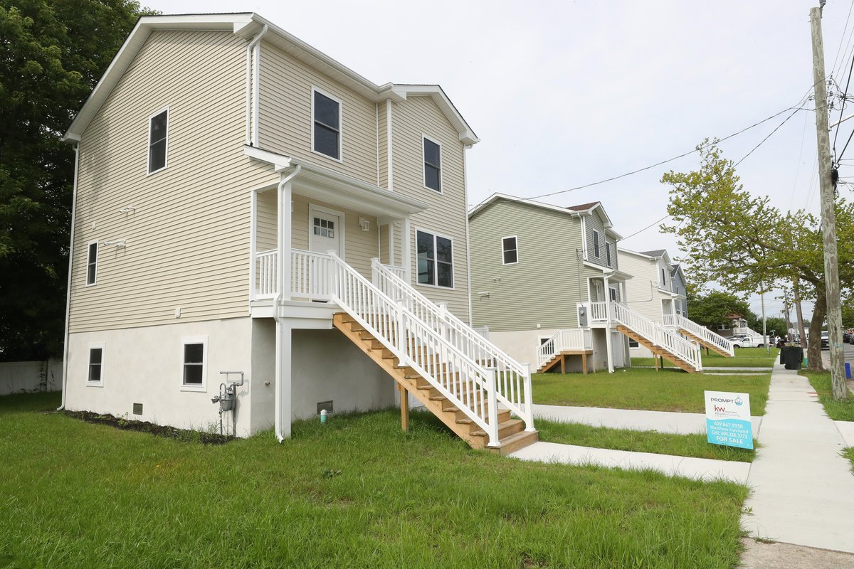 🚨🚨 Mayor Small has announced a First-Time Homebuyer Lottery program designed to make buying a home more accessible for Atlantic City residents. 🏠

*Applications will be available August 5th at acnj.gov*

More details can be found here ➡ acnj.gov/News/View/1952…