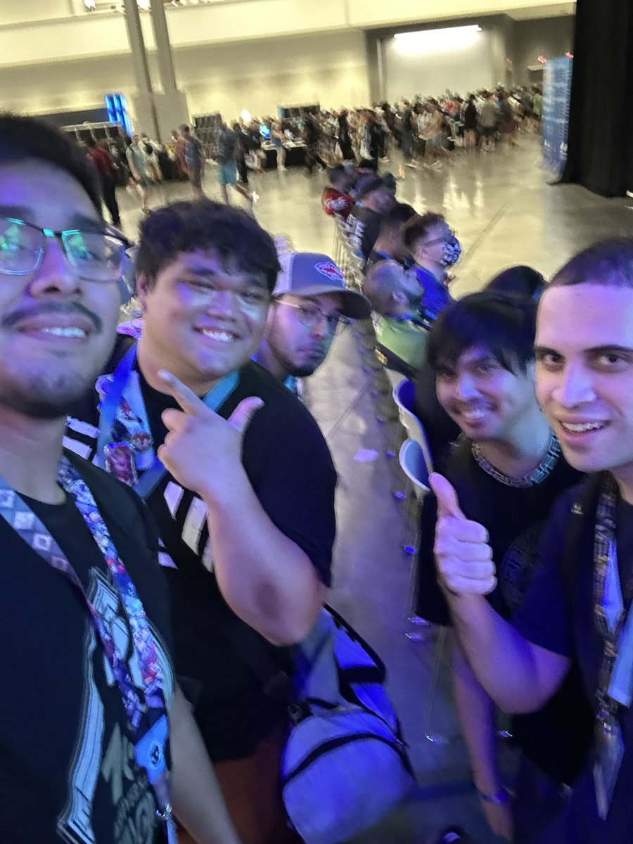 Dust_Malone's tweet photo. The Vegas fgc @Moonblossom4 @illmaticZack @jeffboyardees and special guest @Konnor_G_ https://t.co/pg1m73Lg08