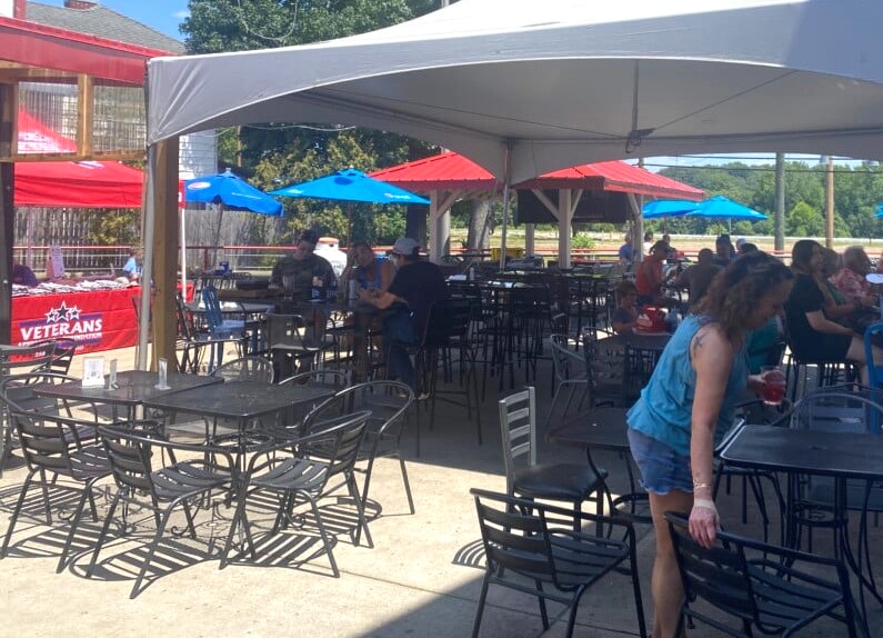 <a href="/JobsOhio/">JobsOhio</a> and @OhioSE were proud to support  Veterans Appreciation events in Zanesville, Ohio this weekend. We are extremely proud of our veterans!