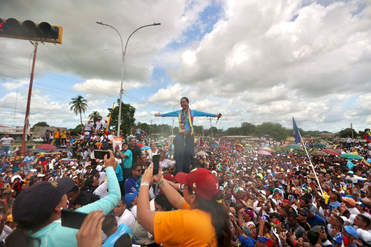Monagas salió a las calles a recibir a nuestra líder <a href="/MariaCorinaYA/">María Corina Machado</a> .

Que orgullo ser monaguense y trabajar junto con nuestros hermanos de la Unidad y el pueblo, en lo que será la mayor victoria de la historia de Venezuela.

El 28 de Julio #VamosAGanar
#EdmundoParaTodoElMundo