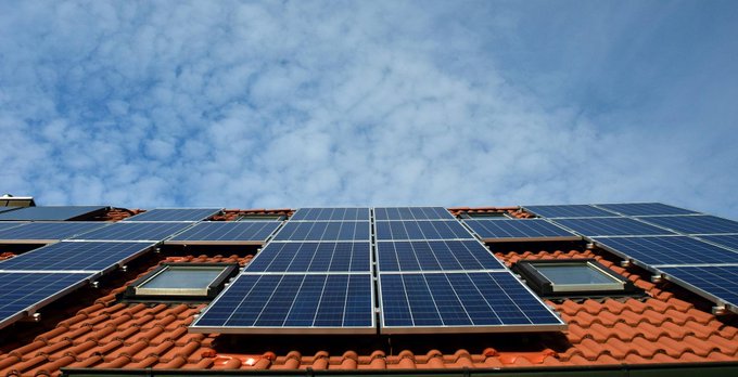 MPT firma acordo com empresa de energia solar de Pelotas (RS) para garantir condições de #saúde e #segurança a prestadores de serviços
💻link.mpt.mp.br/0Zwe455
📷Pixabay