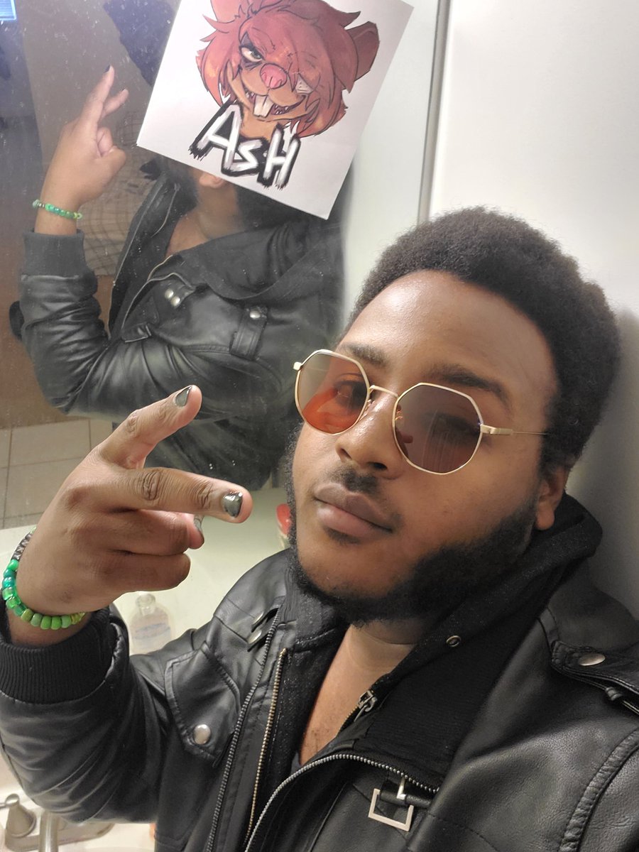 Zombie Halation 🐀 tweet media