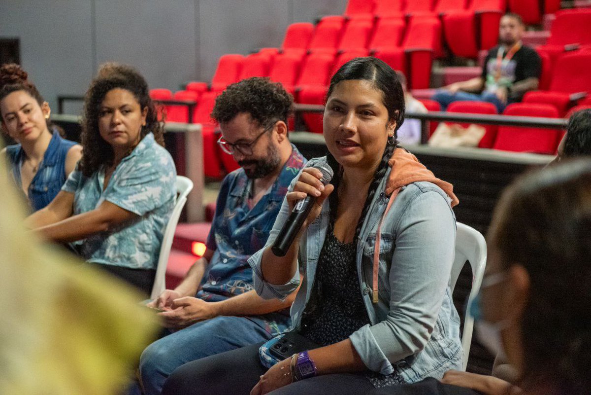 Fiesta del Libro tweet media