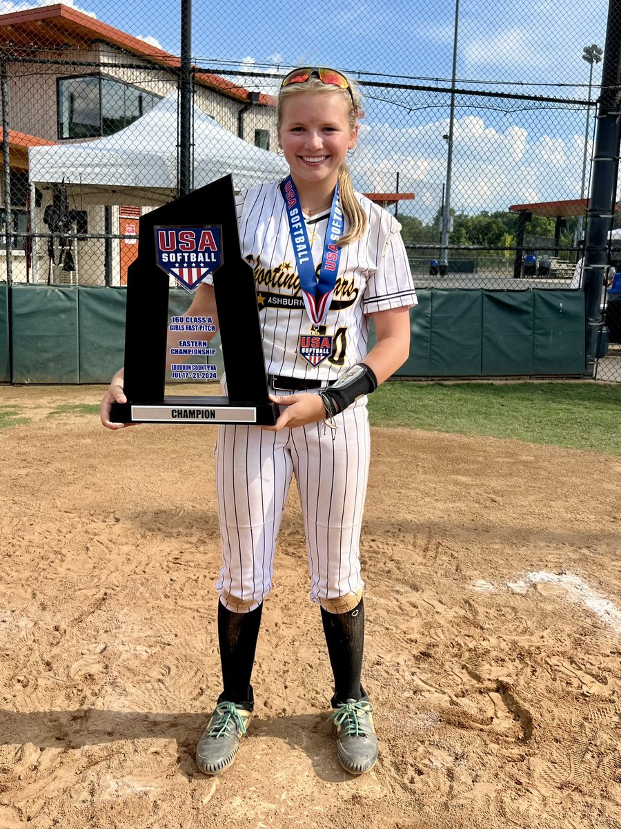 NatalieGroft's tweet photo. Thank you to @SStars2025 for letting me play with you this summer! No better way to finish the season than a win at Nationals! Thankful for the opportunity to come in and close out the last few innings of the championship game and get the last out! https://t.co/CoQpihJ5EC