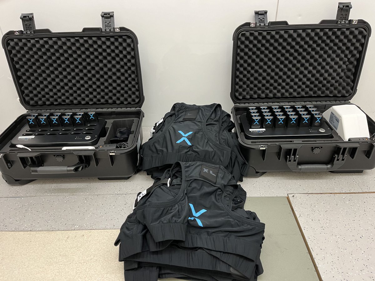 Jason C. Dorman (@jasoncdorman) on Twitter photo Received our <a href="/KinexonSports/">KINEXON Sports</a> GPS Units today. Started to familiarize myself with them. Here we go <a href="/HHSTigerFBall/">Tiger Football</a>!
#SanfordSports Received our <a href="/KinexonSports/">KINEXON Sports</a> GPS Units today. Started to familiarize myself with them. Here we go <a href="/HHSTigerFBall/">Tiger Football</a>!
#SanfordSports