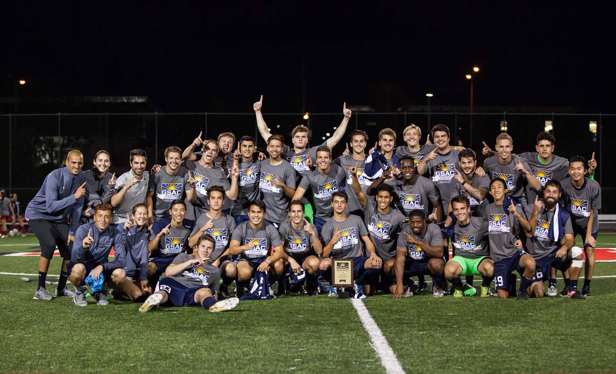 Internespo's tweet photo. ⭐️ Menlo College Men’s Soccer

Menlo College 🎓
📍 Atherton, CA 
⚽️ @MenloMSOC
🏟️ Wunderlich Field (200)
🏆 2016 Regular Season Champion
⚡️ NAIA · GSAC

Team info: https://t.co/s8hrStDw7i

#ECNL #CollegeSoccer #ItsOakTime