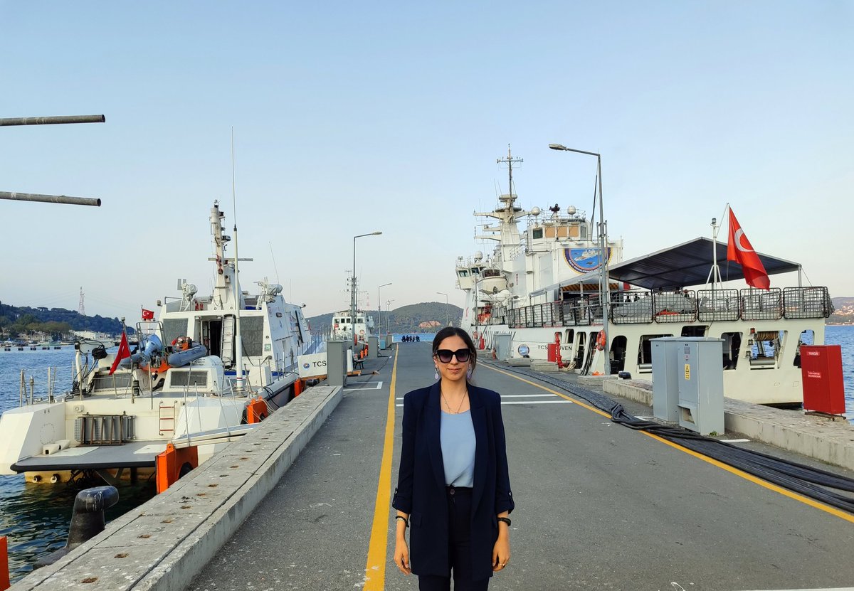 eylullunall's tweet photo. 🇹🇷📚⚓ https://t.co/sjEX2iKV8e