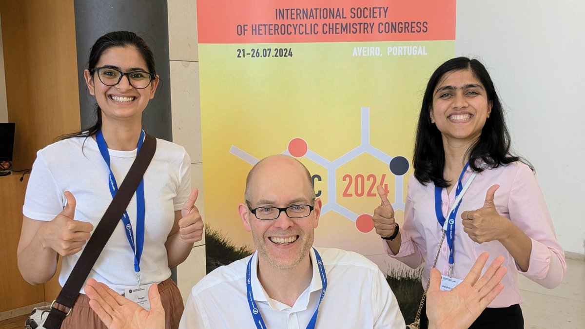 Frank Glorius (@gloriusfrank) on Twitter photo Team <a href="/GloriusGroup/">Glorius Group</a> at ISHC_2024 in Aveiro🇵🇹
Day 1⃣ with great kick-off talk by Antonio Echavarren on🥇gold catalysis.
Congratulations to <a href="/MarkLautens/">Mark Lautens OC</a>, Jeffrey Kuethe and Ryan Shenvi for ISHC awards 👏🍾👏
<a href="/Echavarren_Lab/">Echavarren Lab</a> <a href="/Shenvi_Lab/">Shenvi Lab</a> #ISHC2024 Team <a href="/GloriusGroup/">Glorius Group</a> at ISHC_2024 in Aveiro🇵🇹
Day 1⃣ with great kick-off talk by Antonio Echavarren on🥇gold catalysis.
Congratulations to <a href="/MarkLautens/">Mark Lautens OC</a>, Jeffrey Kuethe and Ryan Shenvi for ISHC awards 👏🍾👏
<a href="/Echavarren_Lab/">Echavarren Lab</a> <a href="/Shenvi_Lab/">Shenvi Lab</a> #ISHC2024