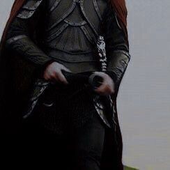 AlexOutlanderH's tweet photo. Para aclarar.
Soy un forastero* en la época "medieval" pero, al menos me veo mucho más formal, y no cómo un pirata 👀

Y cómo algunos pueden ver, decidí unirme al bando de los buenos. 🏴🔴🐉
Será posible que la reina legítima @RealmsDelight_ me acepte cómo uno más de su clan? https://t.co/HiM50iuw9V