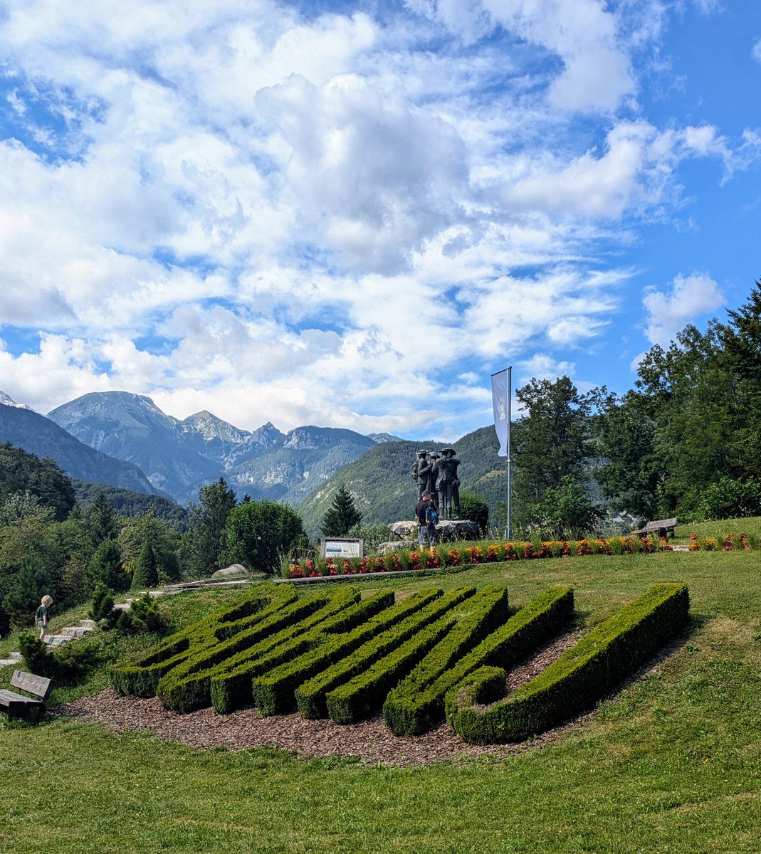 campervanfamfun's tweet photo. Sunny #LakeBohinj in the Triglav National Park. Slovenia is known as the "Sunny Side of the Alps", and is enchantingly written about in a book of the same name by Roy Clark. #ReadTourExplore #inspiringadventures #caravanandmotorhomeclub #literarytravels
@candmclub
@CW_Guild https://t.co/38PweSjBgh