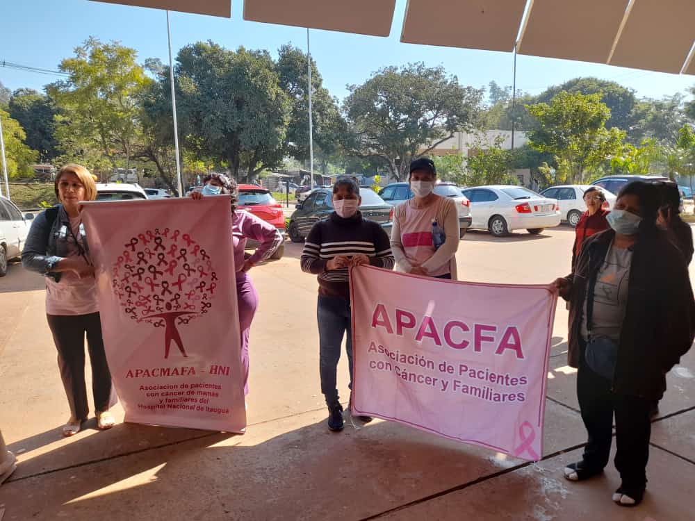 ApacmafaHNI's tweet photo. Un hospital sin medicinas, NO es hospital, ver la salud de los que amamos deteriorarse por falta de acceso a un medicamento es algo que jamás debería suceder. 😭
No dejaremos de alzar la voz aunque les resulte incómodo. 
#ElCáncerNoEspera 🚫
@msaludpy @mariatbaran https://t.co/hQfrEjOJhC