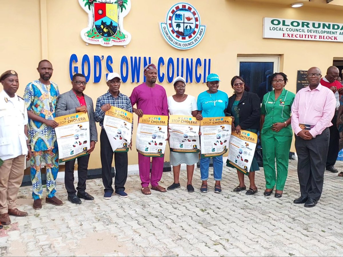 LSMOH's tweet photo. LAGOS, UNICEF COLLABORATE TO COMBAT CHOLERA IN BADAGRY LGAs

...Conducts Two-day Advocacy and Sensitization Visit to Badagry Communities

@followlasg @jidesanwoolu @drobafemihamzat @ProfAkinAbayomi @kemskis @UNICEF_Nigeria @HealthDistrictV @followlasg @gbenga_omo @LivinginBadagry https://t.co/Ks9xkxSCmH