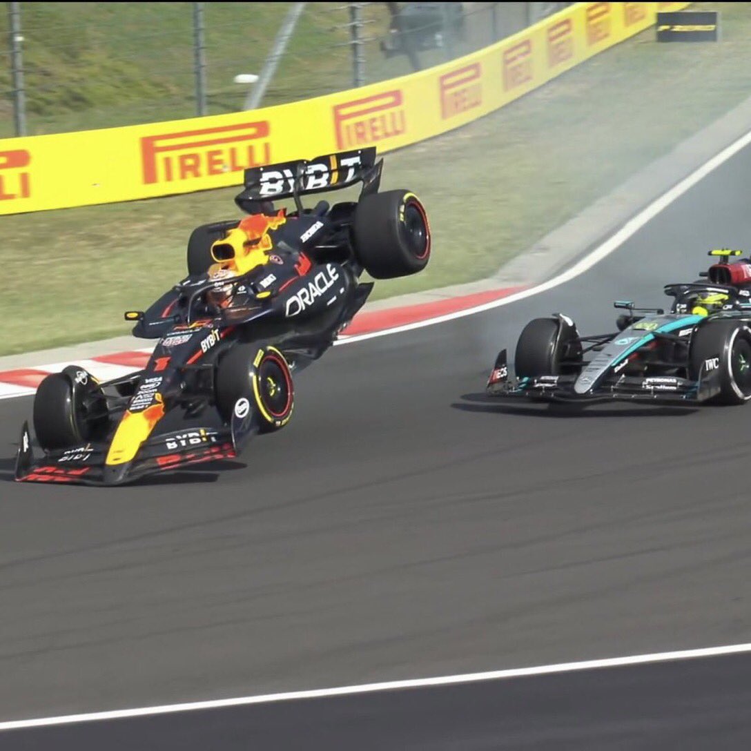 Estaremos en directo a las 21:30 para comentar el GP HUNGRIA en #twitch #facebook y #Youtube