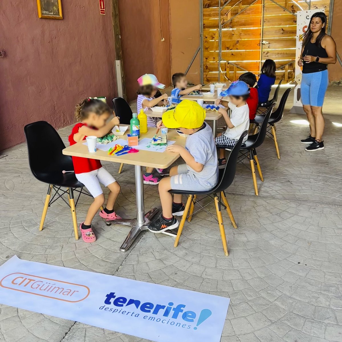 CITGuimar's tweet photo. ¡Hoy, lunes 22 de julio, ha sido un día de aventuras creativas con el centro Infantil "Dando Brincos"! 🚀 Como parte del proyecto del CIT de Güímar con Turismo de Tenerife - Despista Emociones, los/as peques construyeron barcos con cartón de huevos. 🌟#TenerifeDespiertaEmociones https://t.co/pLmqBNXugB