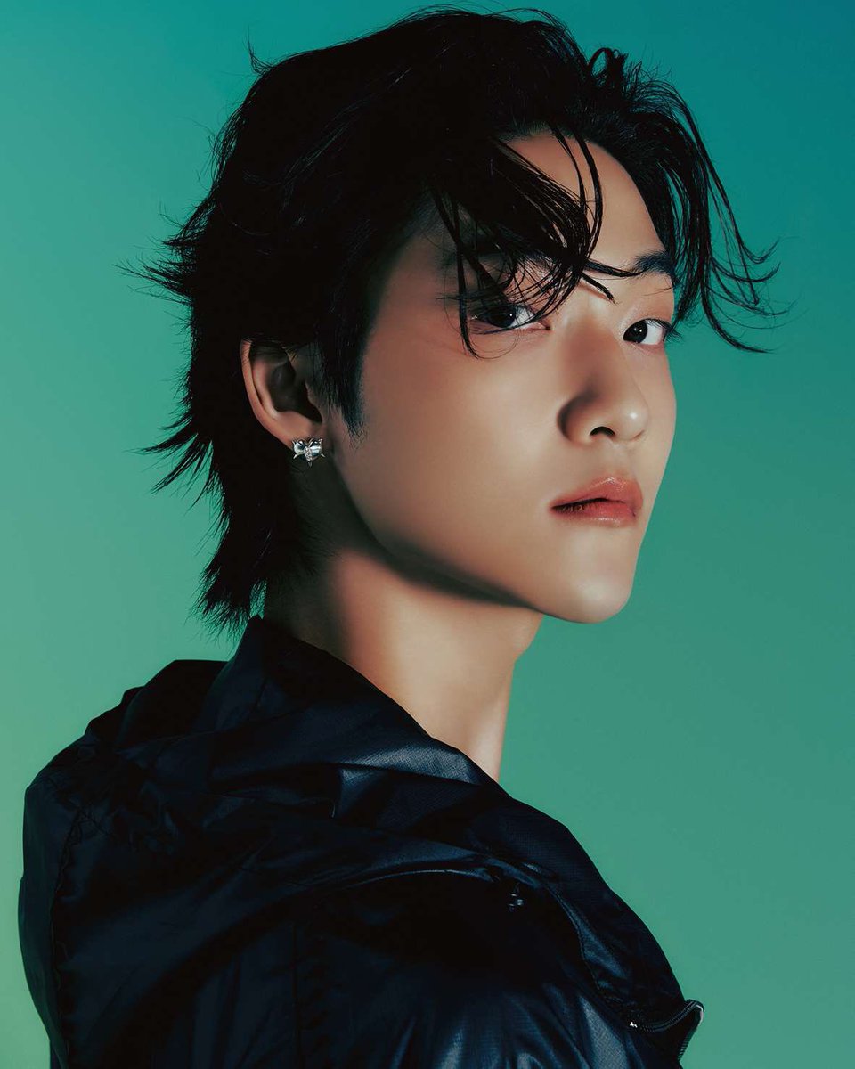 KVNFEED's tweet photo. the boy i stan                                 his art https://t.co/t9TD6qdFP0