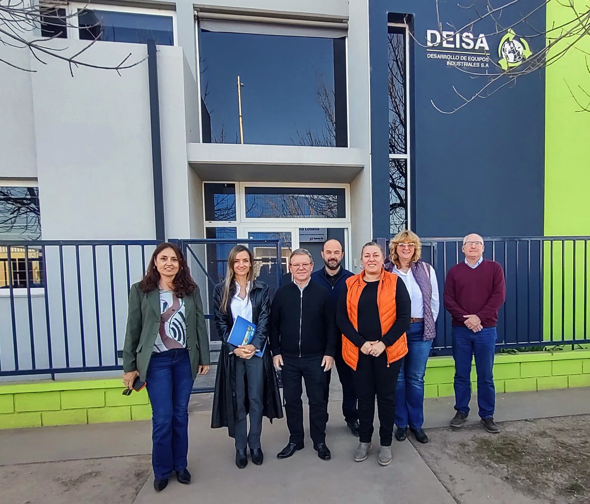 Deisa_arg's tweet photo. #NovedadesDEISA

DEISA recibió la visita @geolosada, Secretaria de Comercio Exterior de @GobSantaFe 

Agradecemos su interés en nuestros procesos productivos y adherimos a los objetivos del Forum, fomentando el desarrollo regional y la expansión del mercado internacional 🌎♻💪🏻 https://t.co/K7kKjxJoap