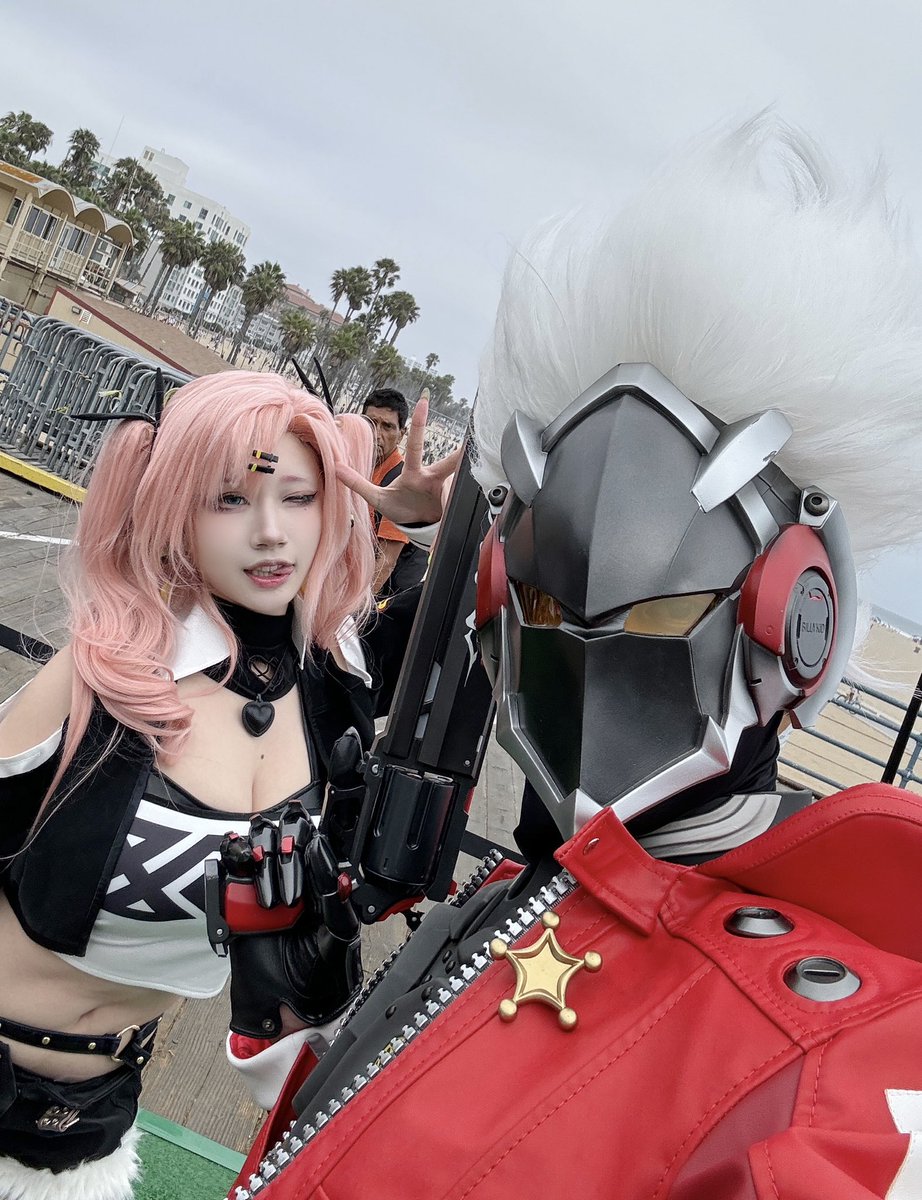 FutariCosplay's tweet photo. I didnt even know this Twitter account was alive… I havent checked in months 🤣 I guess ill start posting again 🥳#ZenlessZoneZero https://t.co/jHo8HQyoyC