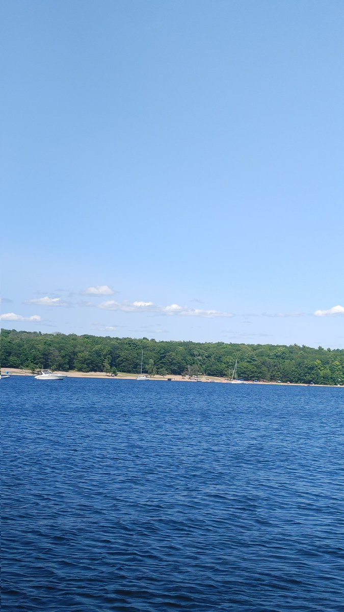 Muskokapetrotec's tweet photo. Another stellar afternoon on #georgianbay. #killbearpark. @boatinggb https://t.co/gJlTPl63QT