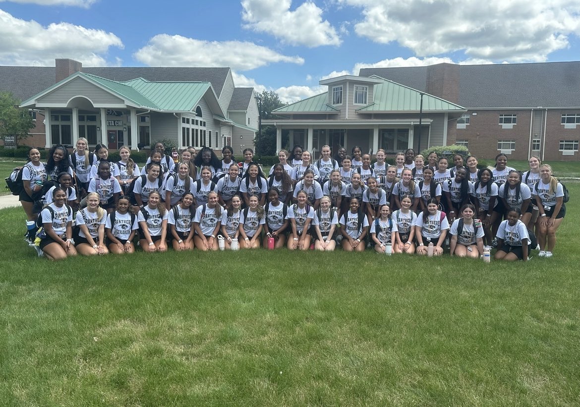 PHSN_Cheer's tweet image. Panther cheer (7th - 12th grade) had an amazingly successful time at UCA camp! Bringing home some shiny new pieces 📣 and stronger teams 🐾 We are so proud of our girls! #wearePN @PNAthletics