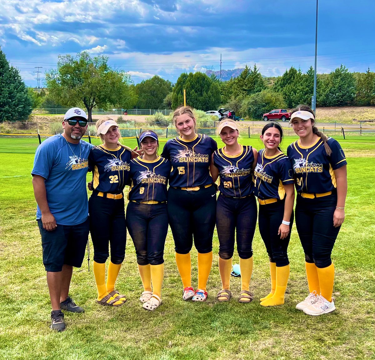 arizonasuncats's tweet photo. Our 18s at the Alliance Regionals. They did well, finishing just shy of the semis playing in 8 games. Bittersweet as we say goodbye to our 24s. Thank you for being great teammates &amp; for letting us be a part of your softball journey. You will be missed. Much love to you all! https://t.co/GbWEYFJnPB