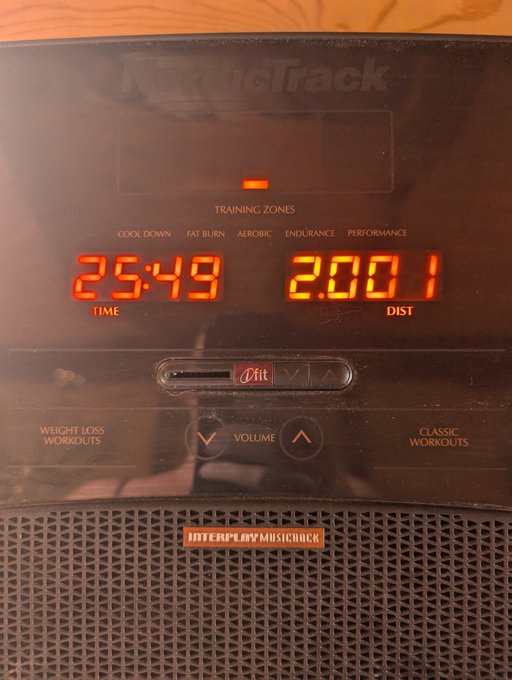 Sweaty pics https://t.co/tStzqXMKQD