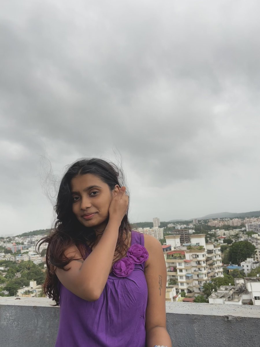 dnttouchmyfries's tweet photo. ☔️ https://t.co/8sWrQN0iPv