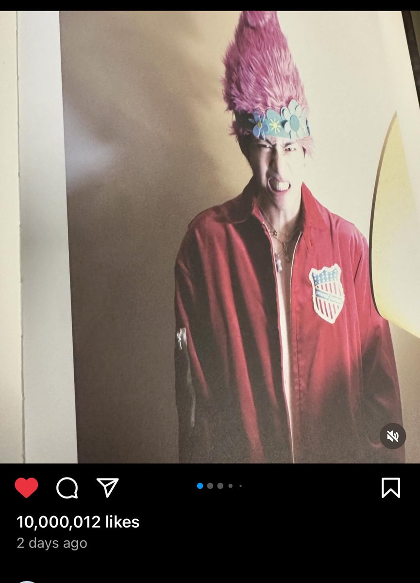 vantelom1's tweet photo. taehyung has 8 posts that have reached over 10M likes on instagram in 2024 and he's the only asian who has this number of likes this year because taehyung is always loved and will remain so forever https://t.co/d073stou6R