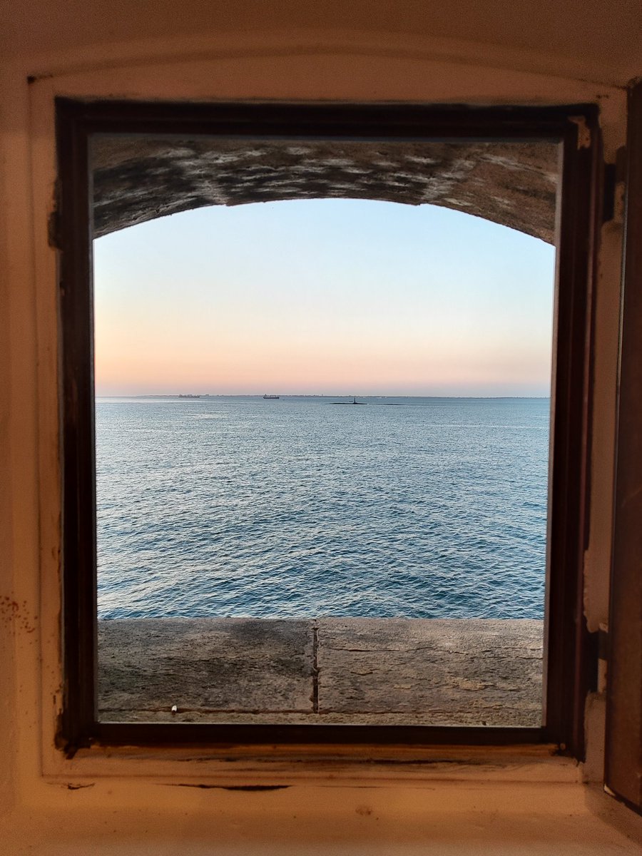 julianccmusic's tweet photo. Camerino con vistas hoy
#BaluarteDeLaCandelaria
#AlchemyProject https://t.co/TlavdIMP8X