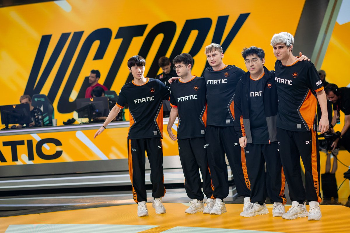 LEC's tweet photo. For the first time in 849 days, @FNATIC beat G2 in a Best-of-5! https://t.co/i5cRo4EyP0