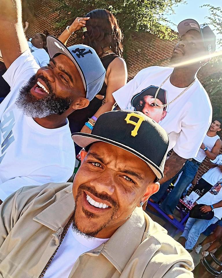 _SpeezOOoo's tweet photo. WOP WOP WOP WOP WOP!!! #hotwatercornbread #hotwaterCb https://t.co/zK1Fa2hguH