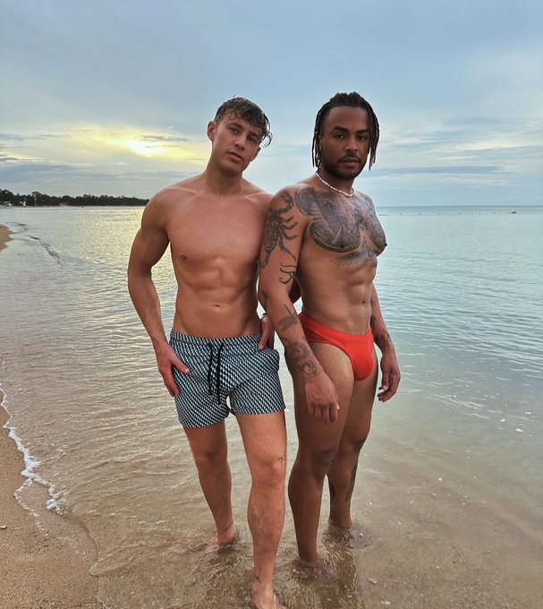 It&rsquo;s time 😈  https://t.co/VBacaE73zH https://t.co/zI2jdXrOxn<a href="/tag/bsc"class="tags"><span>#bsc</span></a><a href="/tag/bnb"class="tags"><span>#bnb</span></a><a href="/tag/defi"class="tags"><span>#defi</span></a><a href="/tag/crypto"class="tags"><span>#crypto</span></a><a href="/tag/eth"class="tags"><span>#eth</span></a><a href="/tag/bscgems"class="tags"><span>#bscgems</span></a>