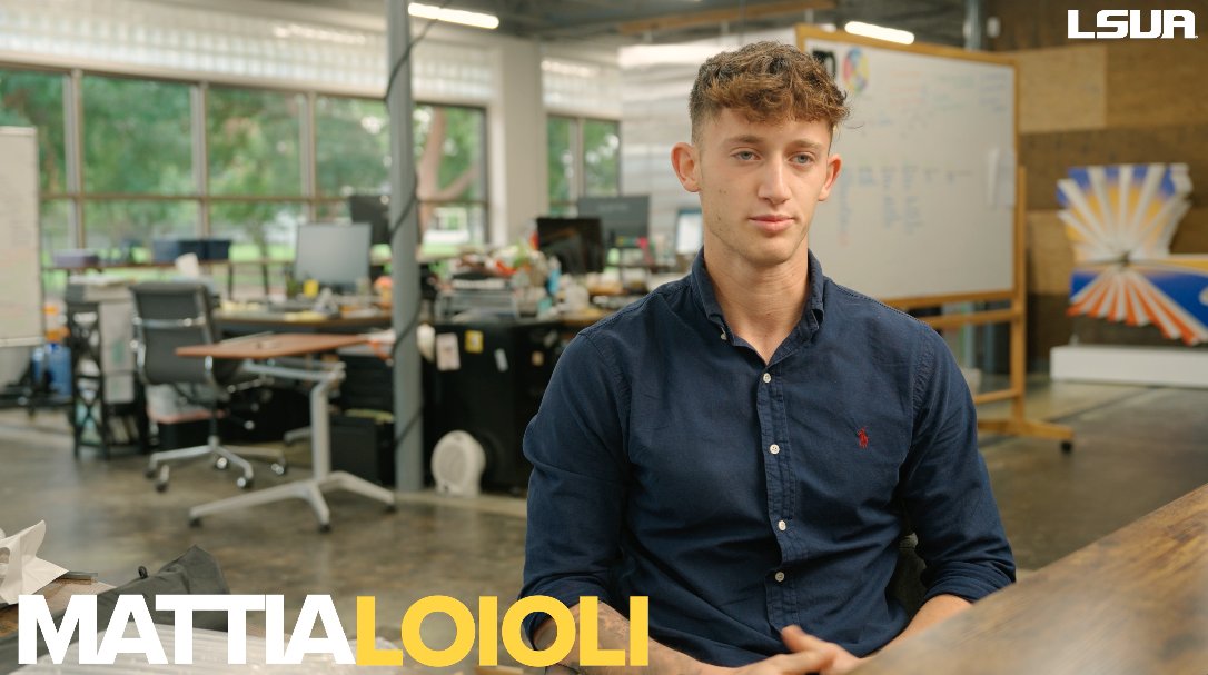 LSUAlexandria's tweet photo. Mattia, an LSUA business major, landed an internship at @louisianacentral. He’s using the skills he learned from his professors to tackle real-world business challenges, helping him feel ready for what’s next! Listen to his story!

https://t.co/605xcItlgv https://t.co/K7fLhNbojz