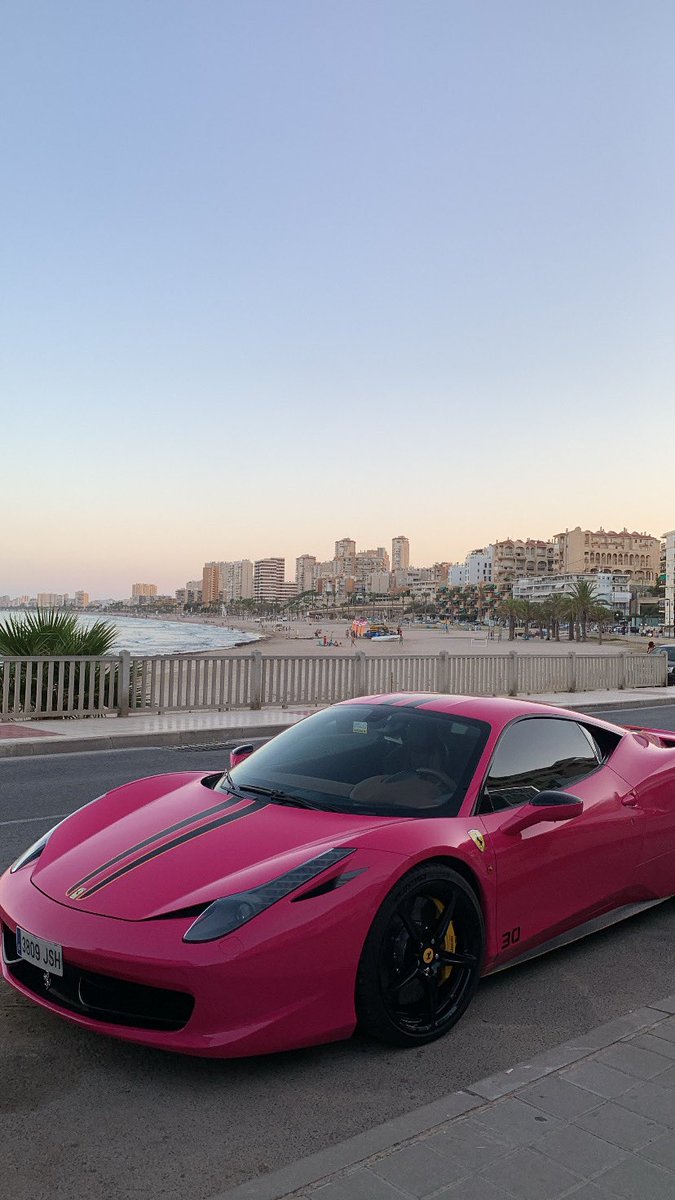 quien te quiere, te regala este coche 😁