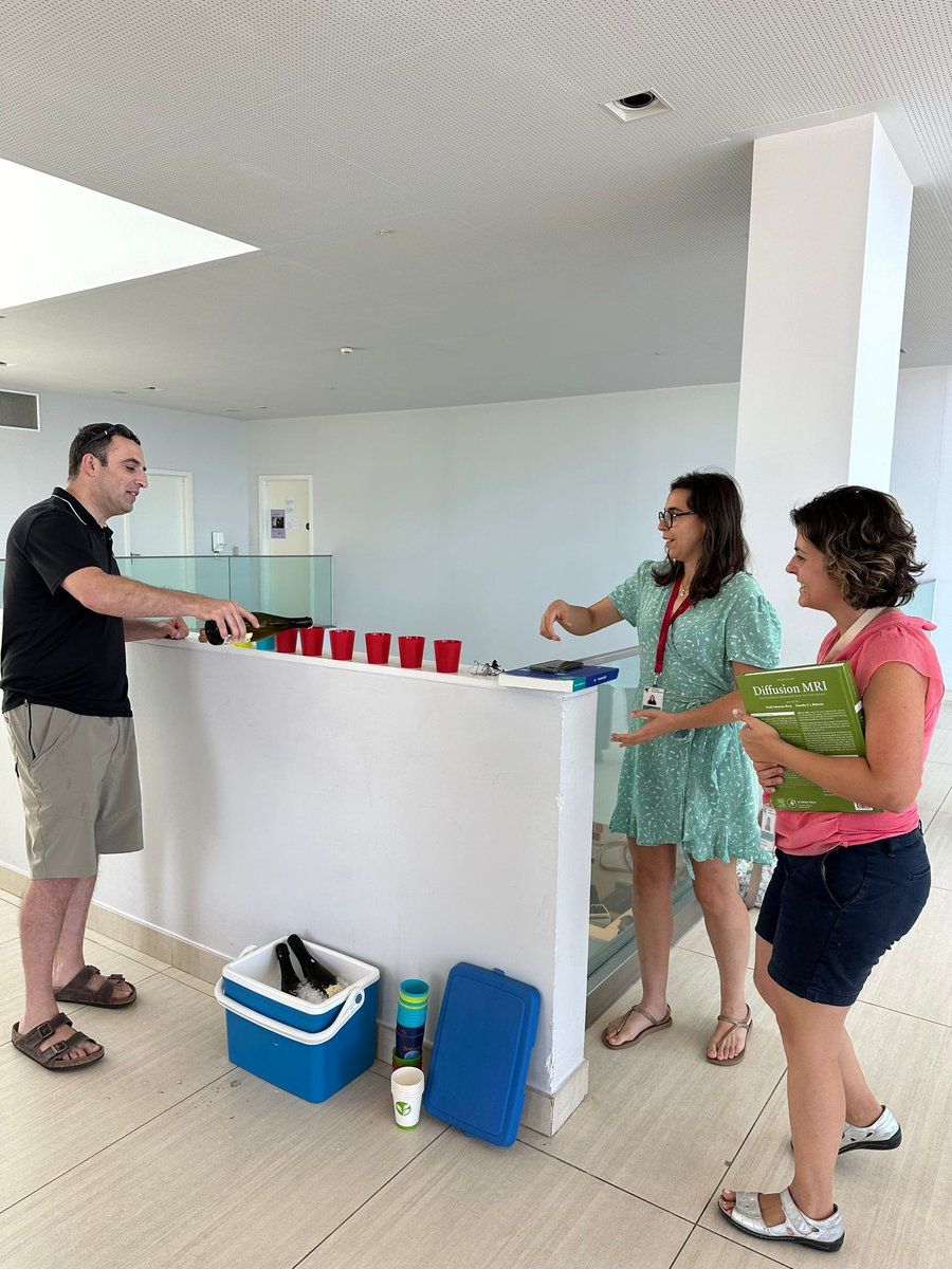 Shemesh Lab (@shemeshl) on Twitter photo Today, we had a bit of champagne to honor <a href="/JoanaCOCarvalho/">Joana Carvalho</a> and <a href="/AndradaIanus/">Andrada Ianus</a> , who are starting their own Labs very (!!!) soon. It's an end of an era in the Lab.
Joana and Andrada, It was a real pleasure to work together. Exciting times await you, & I wish you my utmost best! Today, we had a bit of champagne to honor <a href="/JoanaCOCarvalho/">Joana Carvalho</a> and <a href="/AndradaIanus/">Andrada Ianus</a> , who are starting their own Labs very (!!!) soon. It's an end of an era in the Lab.
Joana and Andrada, It was a real pleasure to work together. Exciting times await you, & I wish you my utmost best!