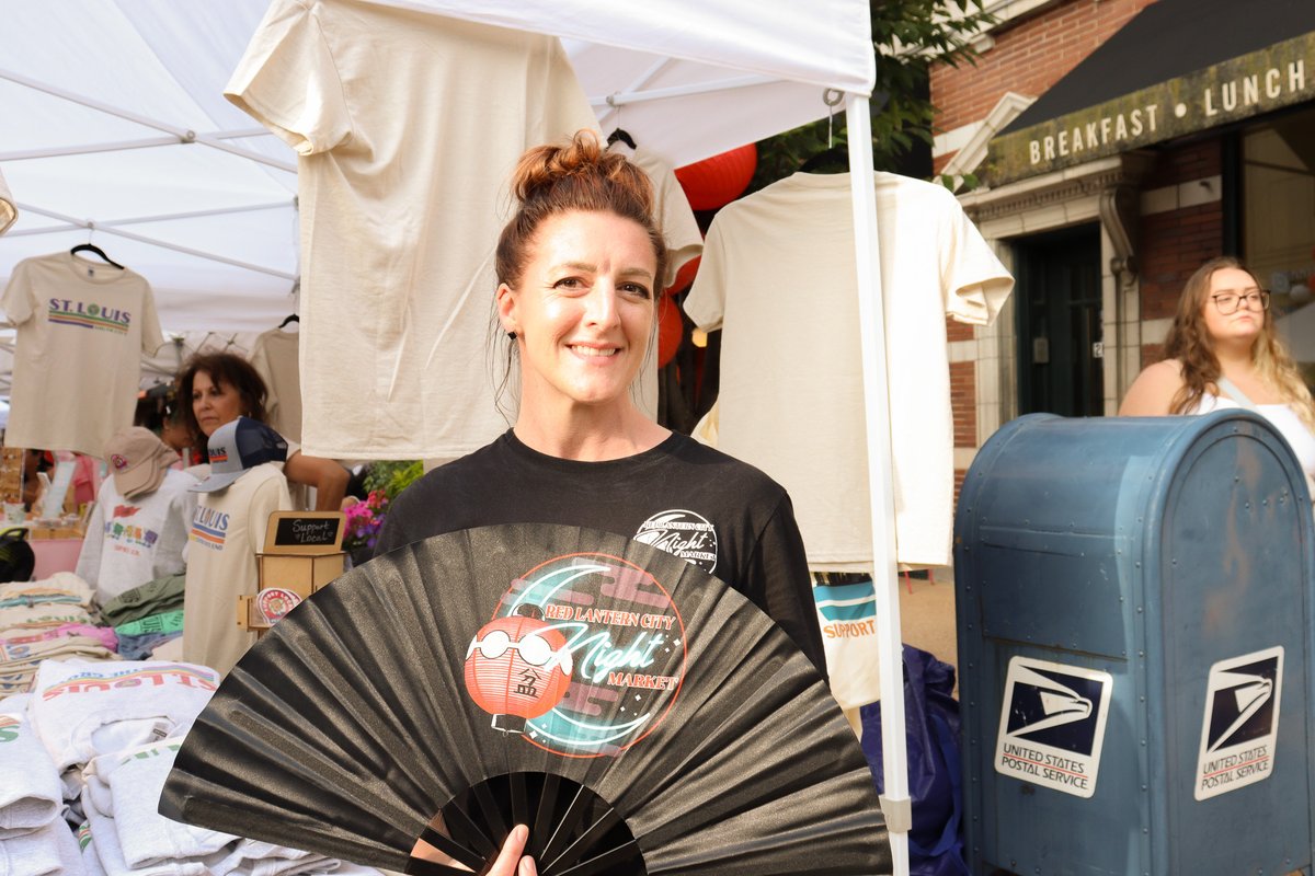 Euclid South in the CWE came alive with the Red Lantern City Market 2024 Festival! Celebrating various Asian cultures, the event featured delicious food, kung fu demonstrations, calligraphy, and taiko drums. The festival brought the community together for an unforgettable night.
