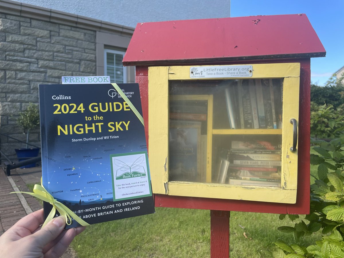 This book fairy is sharing copies of The #2024GuidetotheNightSky! Who will be lucky enough to spot this comprehensive guide to astronomy and stargazing today?

#ibelieveinbookfairies #BookFairyProofs  #NightSky #StarGazing #Edinburgh #kirkliston #southqueensferry <a href="/Collins_Ref/">Collins</a>