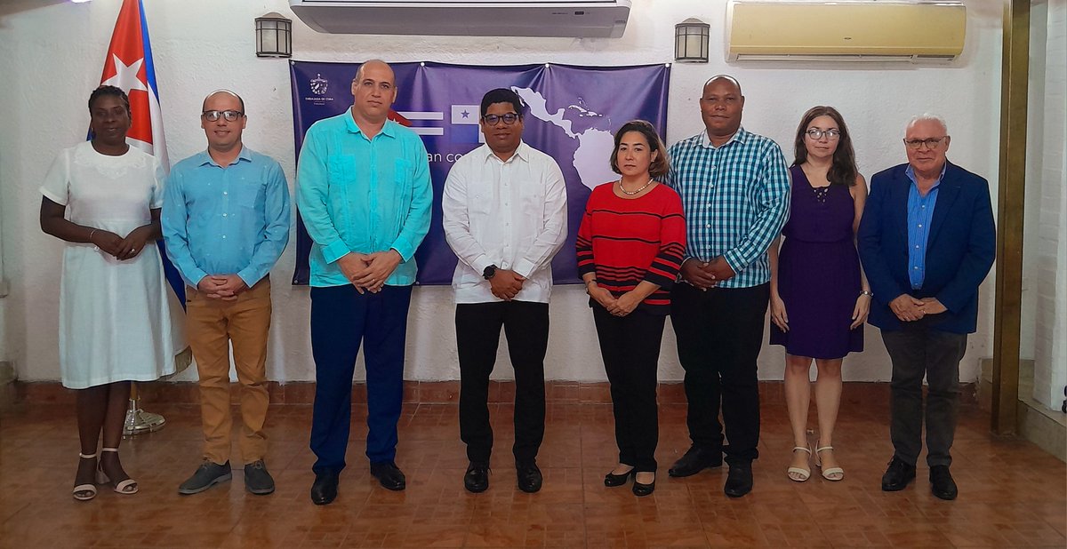 Durante encuentro con directivos de la Fundación IRIS, la Agencia Cubana de Medio Ambiente y el CITMA, ratificamos la importancia de la cooperación entre #Cuba y #Panamá en materia ambiental.
