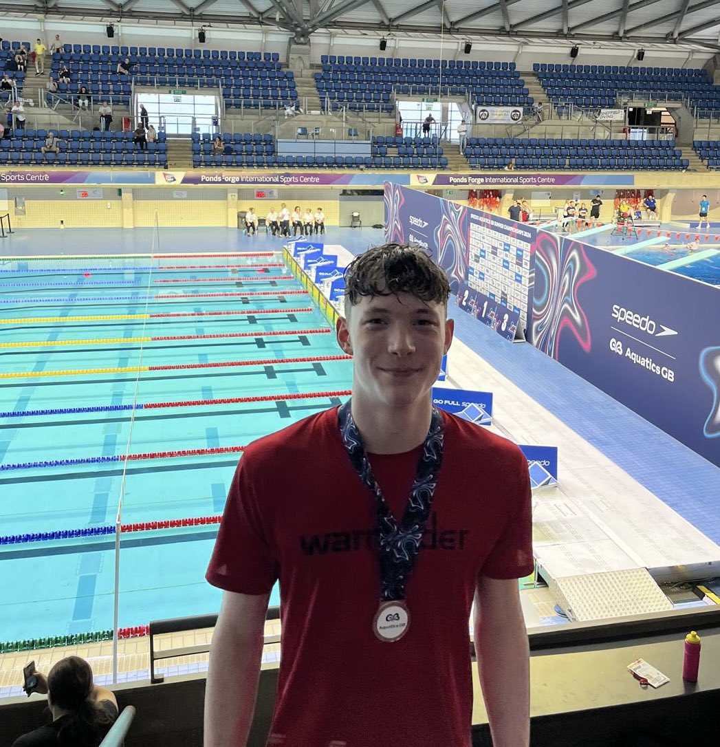 Day 3 at #summerchamps24 

FINALS 
🥉 Harry S - 16yrs 100 Back (PB)
4th Connor M - 17yrs 50 Breast 
8th Dylan M - 15yrs 50 Breast 

(full summary on insta)

#WeBuildChampions