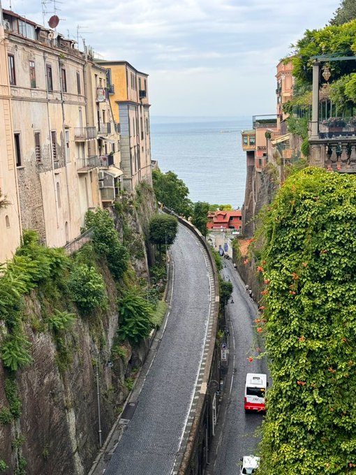 Perfect Day in Sorrento 🇮🇹🍋 https://t.co/lQqnL4Z8Zz