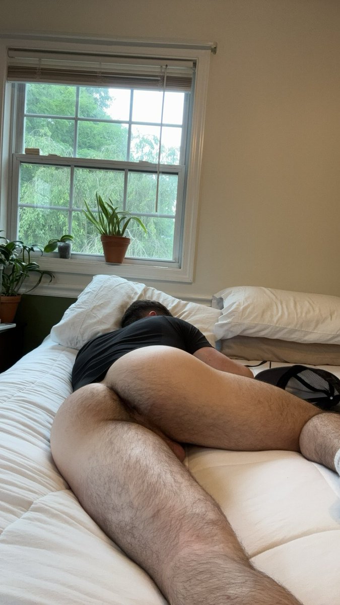 What you doin if you find me here sleeping like this 😈 #gay #gaymen #bubblebutt #butt