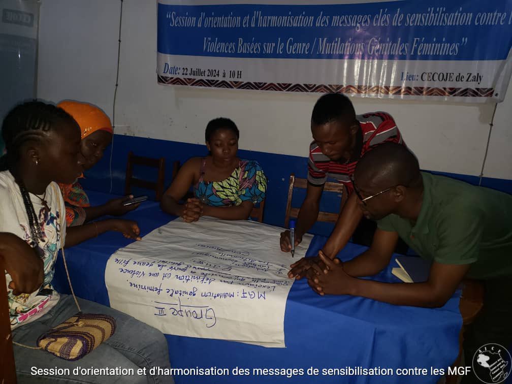 AjcfGuinée tweet media