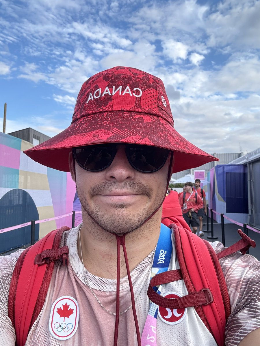 Bucket hat are growing on me 
<a href="/lululemon/">lululemon</a>