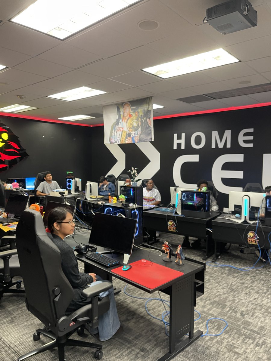 DiscoverU (@mydiscoveru) on Twitter photo 🎮Today kicks off the Esports Career Exploration Camp at the University of St. Thomas <a href="/stthomashouston/">University of St. Thomas</a>! High school students are diving into Esports careers, gaining skills and inspiration to pursue their goals. Let the gaming and learning begin!🕹️🧑💻 #ExperienceMatters #DiscoverU 🎮Today kicks off the Esports Career Exploration Camp at the University of St. Thomas <a href="/stthomashouston/">University of St. Thomas</a>! High school students are diving into Esports careers, gaining skills and inspiration to pursue their goals. Let the gaming and learning begin!🕹️🧑💻 #ExperienceMatters #DiscoverU