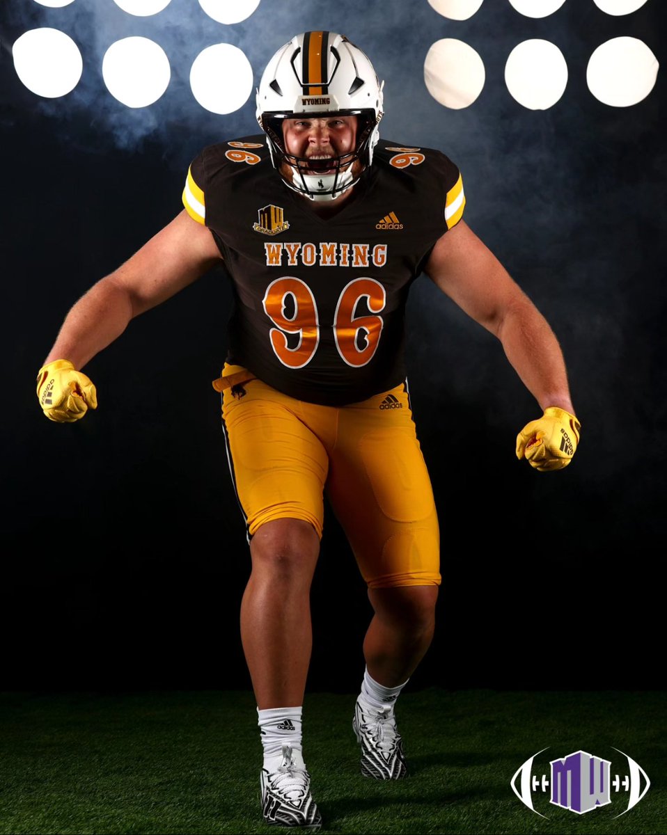 MountainWest's tweet photo. #𝐑𝐢𝐝𝐞𝐅𝐨𝐫𝐓𝐡𝐞𝐁𝐫𝐚𝐧𝐝 🤠🏈 https://t.co/YKzRxTB7L4