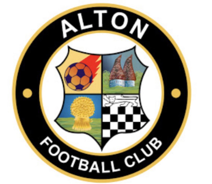 AltonYouth's tweet photo. FULL-TIME: @AltonYouth 3 - 1 @YateleyUtdFC Youth (⚽️ Josh G, 28’; ⚽️ Max B, 40’; ⚽️ Herbie C, 82’) #preseason #altonfc ⚫️⚪️ https://t.co/BY9rc7Ve4T